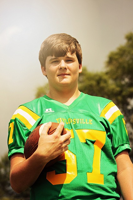 世界杯预选赛爆大冷，豪门惨败震惊全球