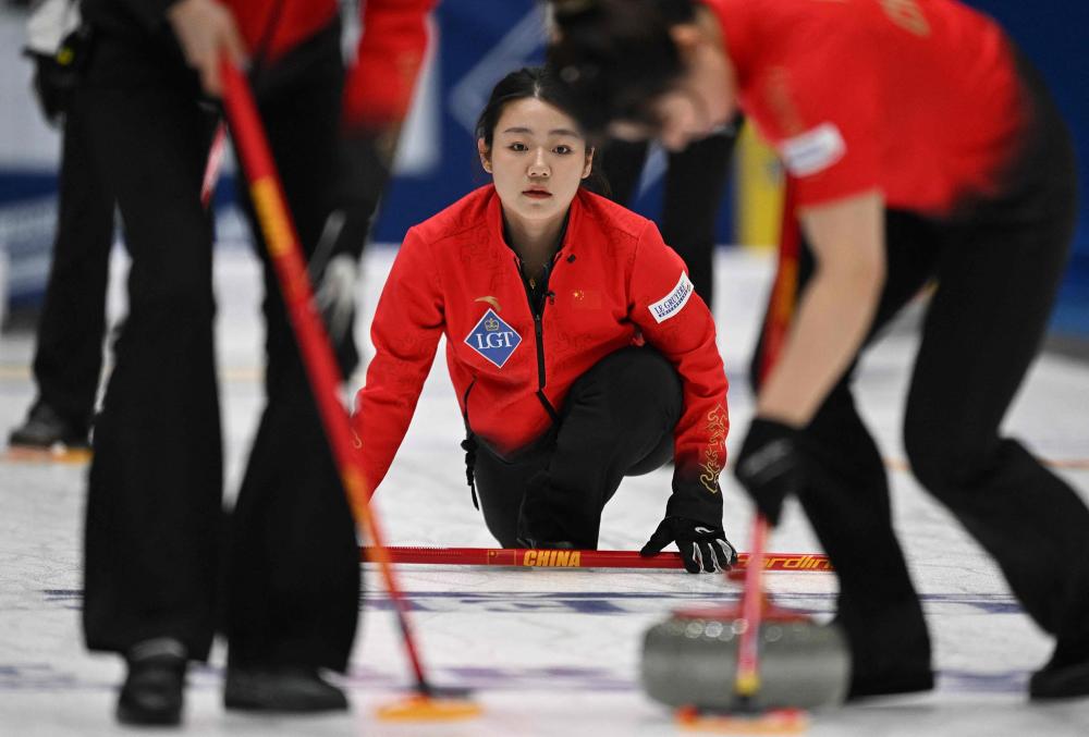 CBA：山东男篮主场不敌广东男篮