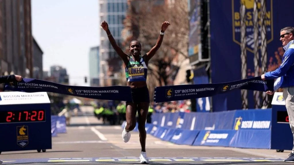 罗体：迪巴拉因发烧缺席罗马的训练，多夫比克恢复跑步练习