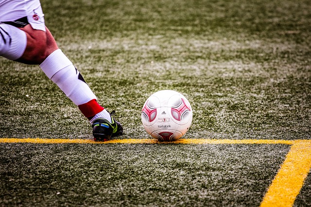 足球亚洲最佳球员候选名单公布，国脚成功入围